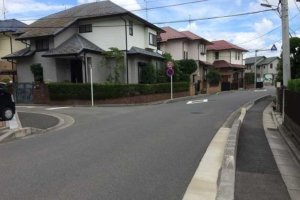 新築 中古 一戸建て 悩む